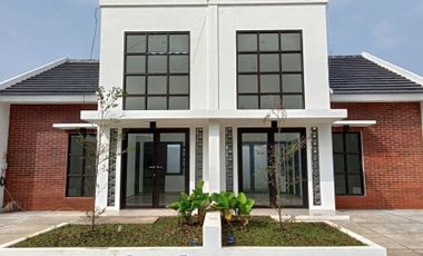 Strategic high roof house in VeloCity Residence, Cimahi city