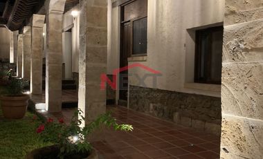 SE VENDE CASONA HISTÓRICA  EN EL CORAZÓN DE PARRAS