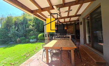 Condominio Hacienda de Chicureo 5D/4B