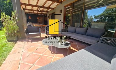 Condominio Hacienda de Chicureo 5D/4B