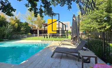 Condominio Hacienda de Chicureo 5D/4B