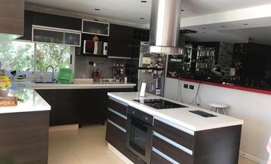 Casa en venta en Quilmes Este