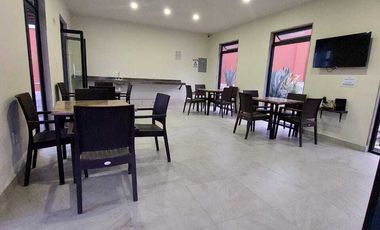 RENTO AMPLIO PENTHOUSE  SIN MUEBLES