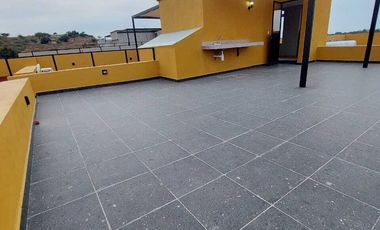 RENTO AMPLIO PENTHOUSE  SIN MUEBLES