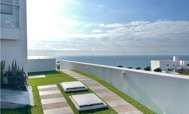 Elegante y moderna casa vista al mar en Urb. Ciudad del Mar, Manta