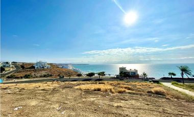 Elegante y moderna casa vista al mar en Urb. Ciudad del Mar, Manta