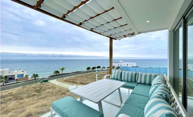 Elegante y moderna casa vista al mar en Urb. Ciudad del Mar, Manta