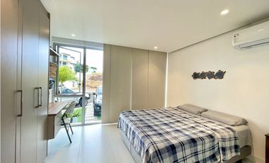 Elegante y moderna casa vista al mar en Urb. Ciudad del Mar, Manta