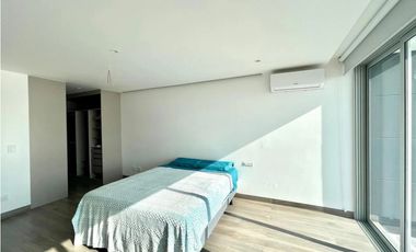 Elegante y moderna casa vista al mar en Urb. Ciudad del Mar, Manta