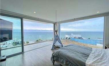 Elegante y moderna casa vista al mar en Urb. Ciudad del Mar, Manta