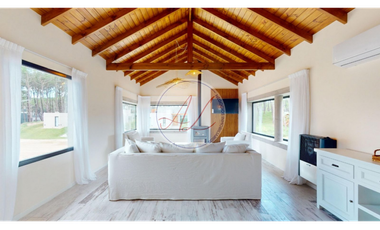 CASA 7 MZN D / BARRIO PIONEROS