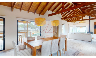 CASA 7 MZN D / BARRIO PIONEROS