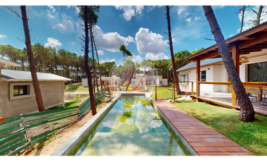 CASA 7 MZN D / BARRIO PIONEROS