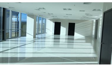 OFICINA CON TERRAZA DE 121 M2 EN COSTA DEL ESTE, TORRE BOULEVARD
