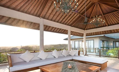 VILLA MODERN EUROPEAN STYLE WITH INFINITY POOL IN PANDAWA CLIFF