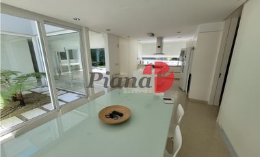 Casa en Venta - Alcino - Zona Norte - Excelente construcción