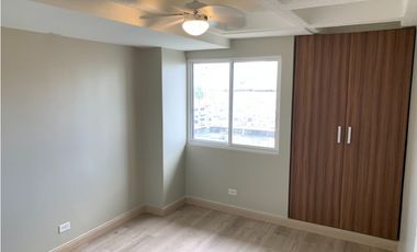 VENTA PH POLI CALIDONIA A PASOS DE CASCO VIEJO