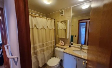 Departamento en venta de 3 dorm.a pasos de Portal la Dehesa