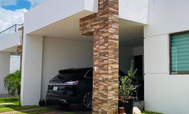 Casa en venta en fraccionamiento privado