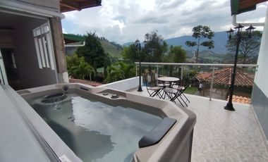 casa en arriendo/venta en las brisas. Cod V509127