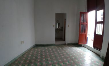 Oficina en Renta/Venta de un piso en Col. Centro avenida principal