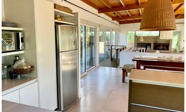 CASA EN VENTA COSTA ESMERALDA - RESIDENCIAL I 50