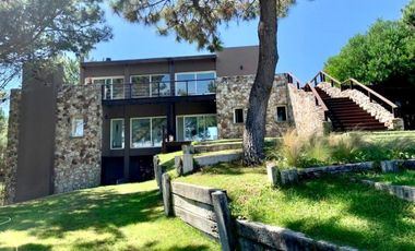 CASA EN VENTA COSTA ESMERALDA - RESIDENCIAL I 50