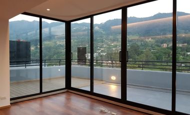 apartamento en venta en loma de las brujas. Cod V4116