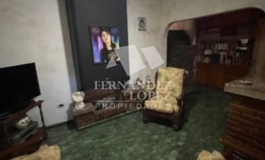 Casa en venta en Ezpeleta Este