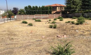 Sitio en Venta en ARTURO MATTE LARRAIN / COLINA LA CUMBRE