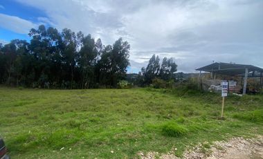 lote en venta en vereda poravita. Cod V5627