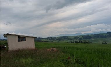 VENDO TERRENO 11,300 M2 HUAYPO GRANDE CHINCHERO CUSCO