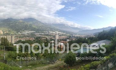 finca en arriendo/venta en copacabana. Cod A65285