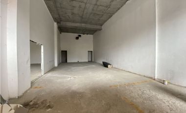 SE ALQUILA LOCAL CON TERRAZA PLANTA BAJA EL DORADO JG