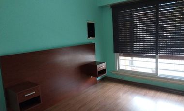 Casa para 2 Familias en venta en Wilde Centro