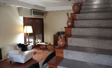 Casa para 2 Familias en venta en Wilde Centro