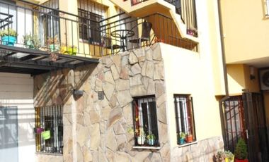 Casa para 2 Familias en venta en Wilde Centro