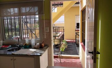 Casa para 2 Familias en venta en Wilde Centro