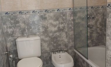 Casa para 2 Familias en venta en Wilde Centro