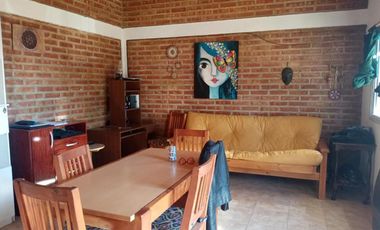 Lote de 250m2+depto de  1 dormitorio- BARRIO LOS OLIVOS