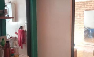 Lote de 250m2+depto de  1 dormitorio- BARRIO LOS OLIVOS