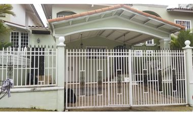 !!! Se Vende Casa en Villa Lucre Ph Azores $ 300k¡¡¡