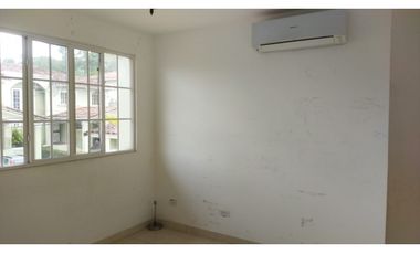 !!! Se Vende Casa en Villa Lucre Ph Azores $ 300k¡¡¡