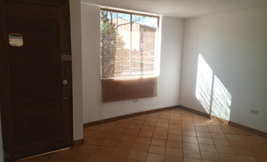 casa en arriendo en la aldea. Cod A400501