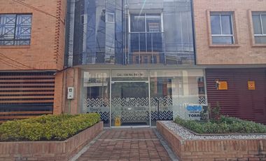 oficina en arriendo en paris gaitan. Cod A1617204