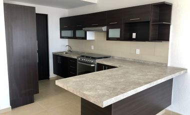 PRECIOSA CASA DE 3 NIVELES TIENE TODO!  JARDIN 70M2 GRAN SALÓN DE JUEGOS 3 REC