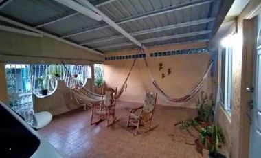 Se Vende Amplia y Acogedora casa en Las Acacias