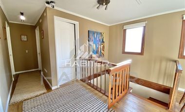 Casa en Venta en Casa en Condominio ubicada en el Portal de la Frontera, sector de alta plusvalía de la ciudad de Temuco, cercana a Colegios Pumahue y