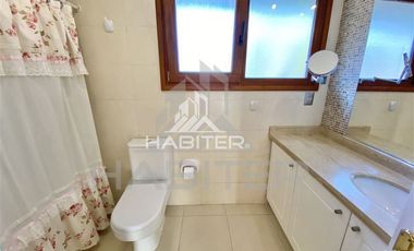 Casa en Venta en Casa en Condominio ubicada en el Portal de la Frontera, sector de alta plusvalía de la ciudad de Temuco, cercana a Colegios Pumahue y