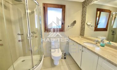 Casa en Venta en Casa en Condominio ubicada en el Portal de la Frontera, sector de alta plusvalía de la ciudad de Temuco, cercana a Colegios Pumahue y